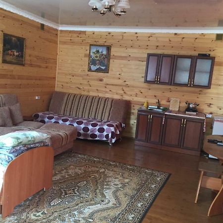 Tushita Hotel Енхелук Екстериор снимка