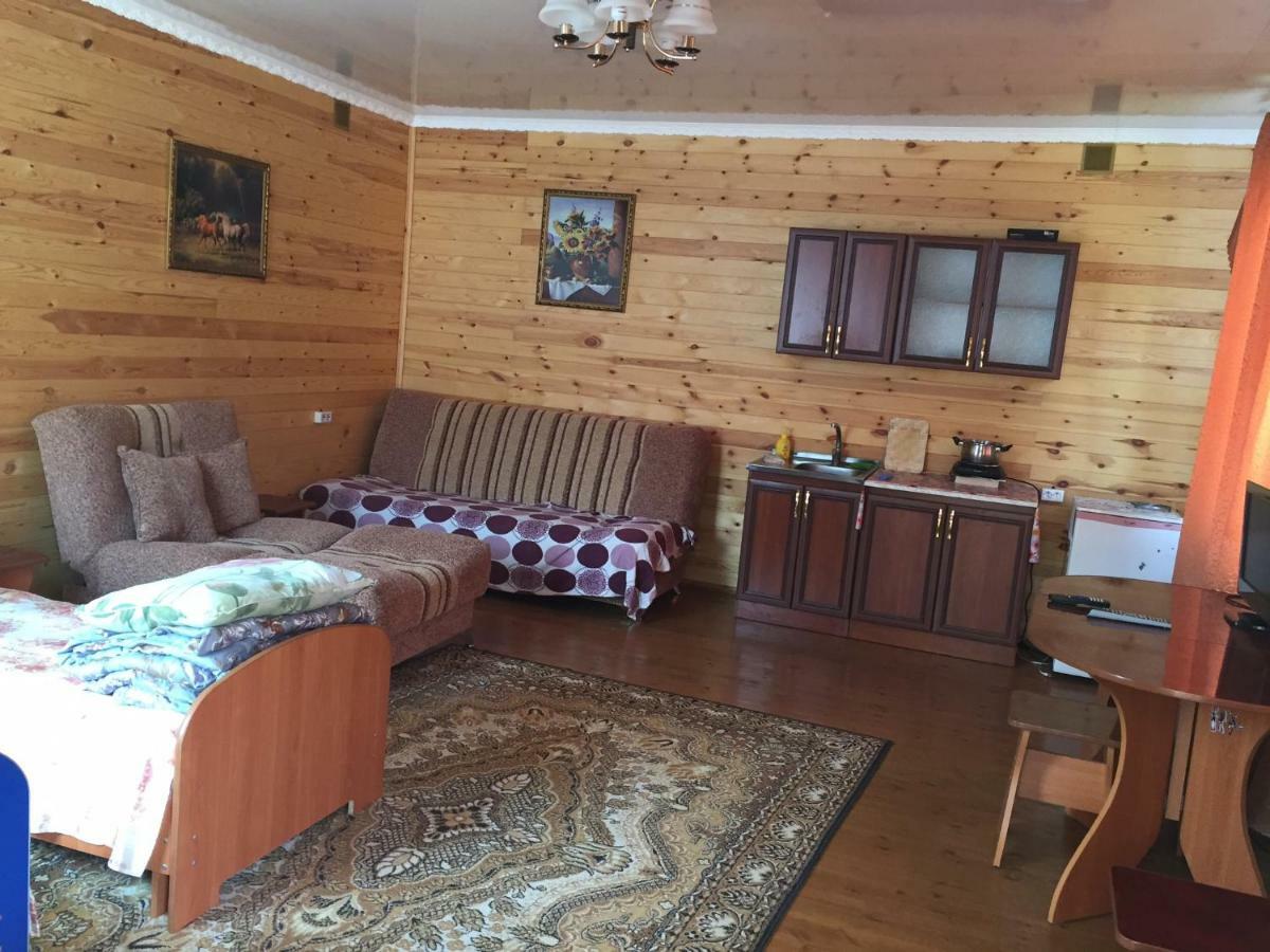 Tushita Hotel Енхелук Екстериор снимка